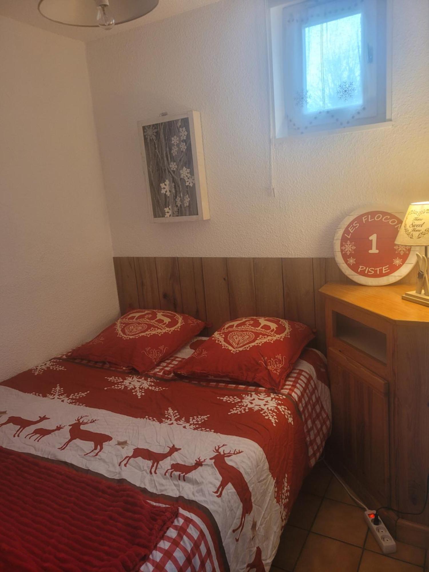 Appartement Le Flocon, Joli Petit Cocon 4 Pers En Rez De Jardin Draps Inclus Les Rousses Luaran gambar
